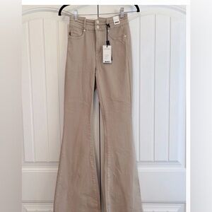 Judy Blue NWT Flare High Rise Jeans Women’s Size 0 / 24 Khaki Tan Tummy Control